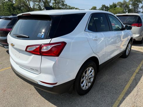 Used 2018 Chevrolet Equinox LT AWD/4WD image 2