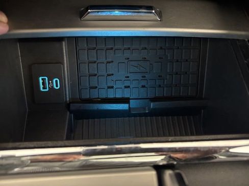 Certified 2024 Ford Expedition Timberline image 17