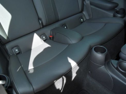 Used 2020 MINI Cooper S image 34