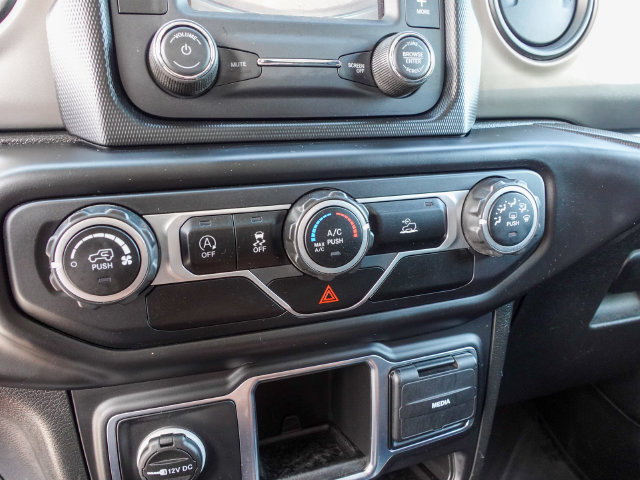 Used 2021 Jeep Wrangler Sport AWD/4WD image 20