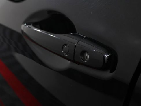 Used 2016 Honda CR-V EX-L image 9