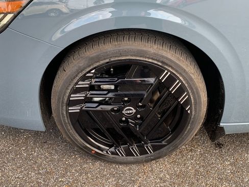 New 2026 Nissan Sentra SR FWD image 6