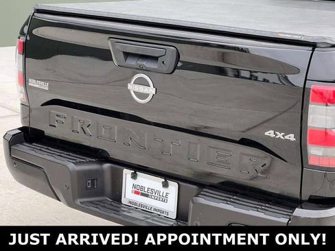 Used 2022 Nissan Frontier S w/ Technology Package image 26