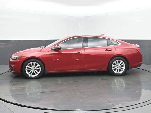 Used 2016 Chevrolet Malibu LT FWD image 2