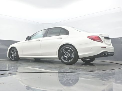 Used 2018 Mercedes-Benz E 300 4MATIC image 46