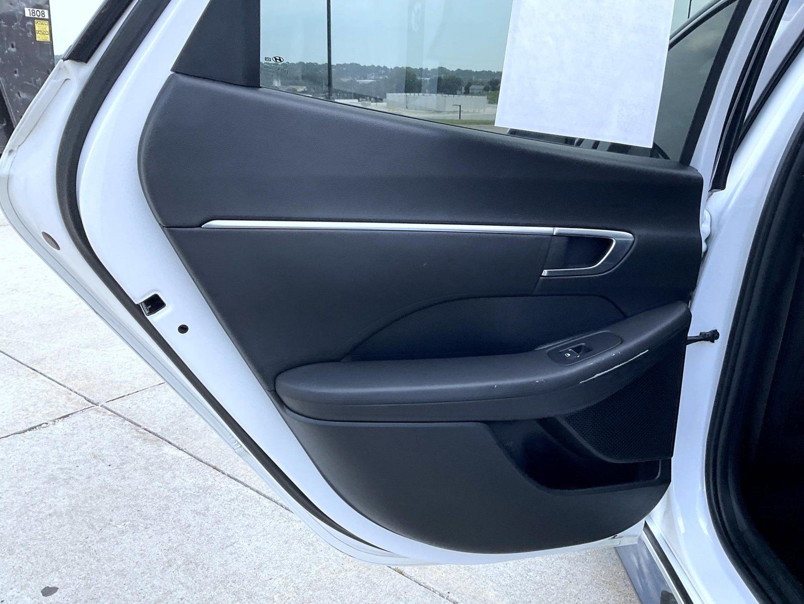 Used 2023 Hyundai Sonata SEL FWD image 17