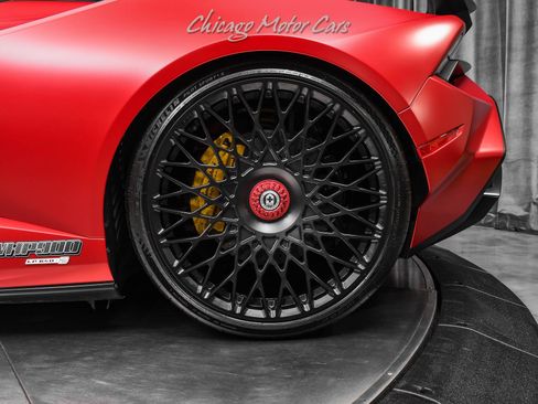 Used 2023 Lamborghini Huracan Tecnica RWD image 44