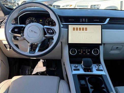 New 2026 Jaguar F-PACE R-Dynamic S image 23