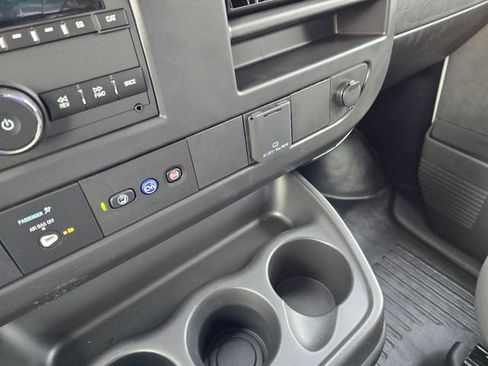 New 2025 Chevrolet Express 2500 w/ Driver Convenience Package image 19