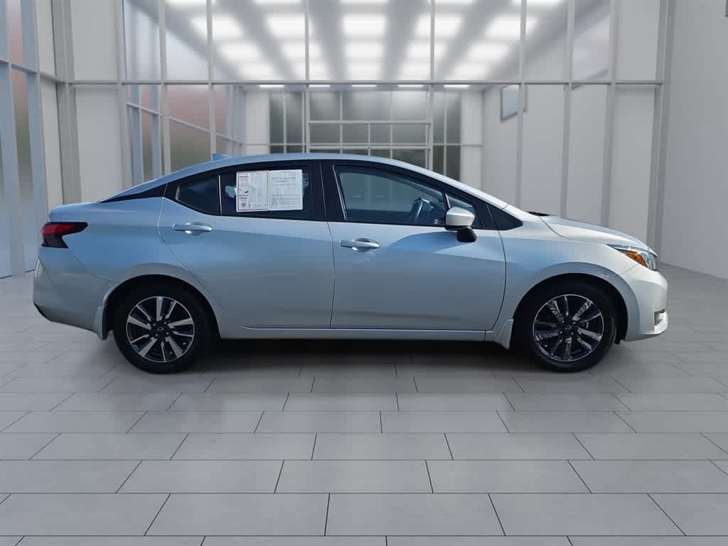 Used 2025 Nissan Versa SV w/ Trunk Package FWD image 2