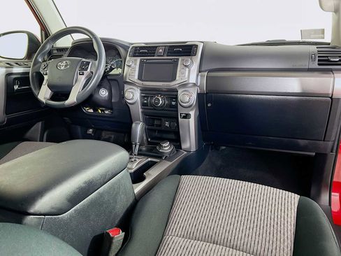 Used 2018 Toyota 4Runner SR5 image 28