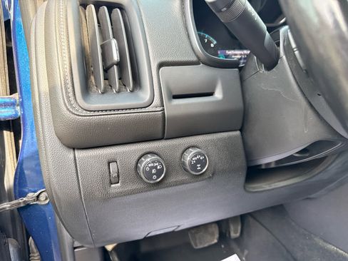 Used 2019 GMC Canyon SLE w/ SLE Convenience Package AWD/4WD image 16