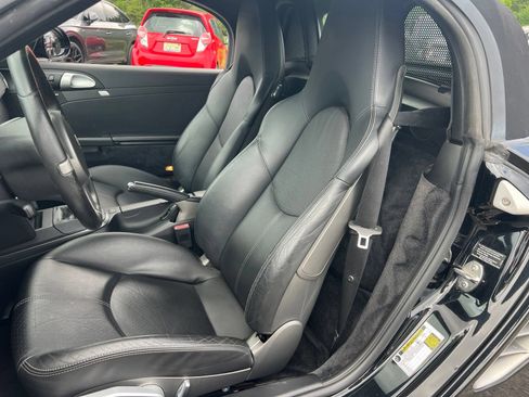 Used 2010 Porsche Boxster S RWD image 23