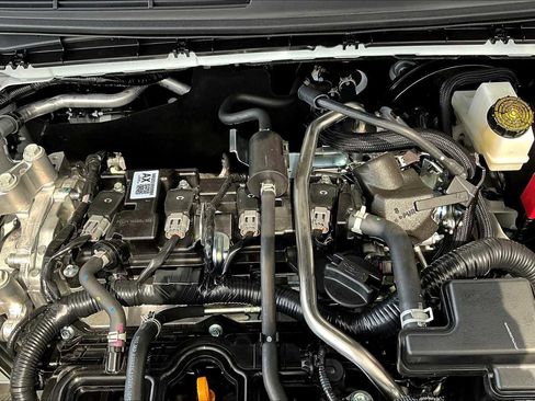 New 2026 Nissan Kicks SV image 17