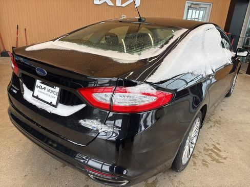 Used 2015 Ford Fusion SE w/ Equipment Group 202A image 14