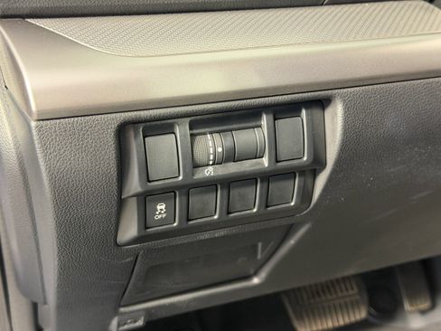 Used 2018 Subaru Outback 2.5i AWD/4WD image 21