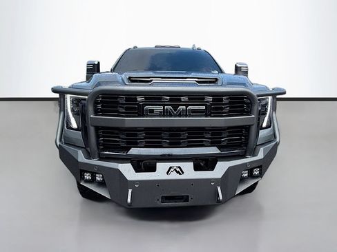 Used 2024 GMC Sierra 2500 Denali Ultimate w/ Max Trailering Package AWD/4WD image 2