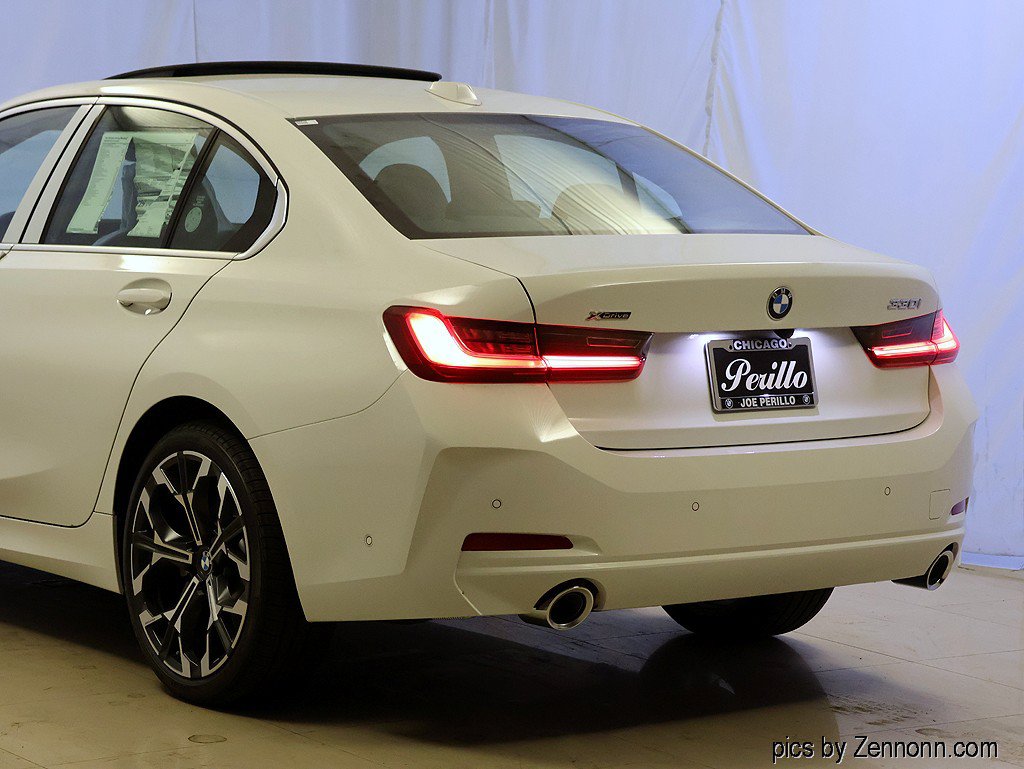 Used 2026 BMW 330i xDrive Sedan w/ Premium Package AWD/4WD image 8