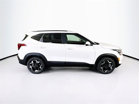 New 2026 Kia Seltos EX image 4