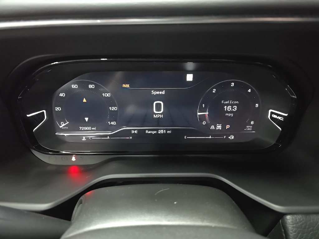 Used 2022 GMC Yukon Denali AWD/4WD image 23