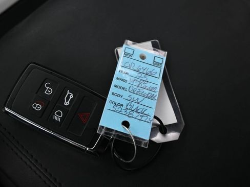 Used 2025 Land Rover Defender 110 S AWD/4WD image 37