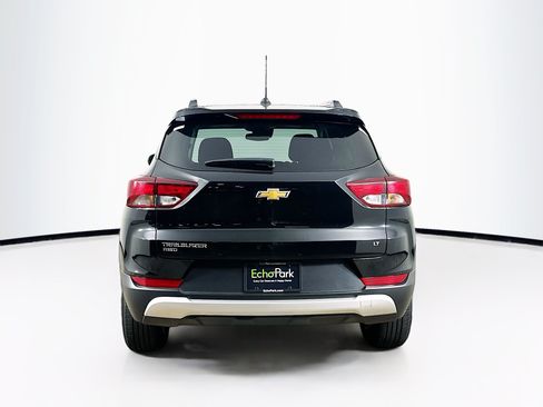 Used 2024 Chevrolet TrailBlazer LT AWD/4WD image 7