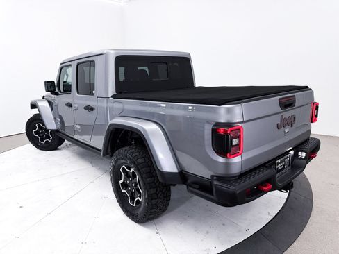 Used 2020 Jeep Gladiator Rubicon AWD/4WD image 2