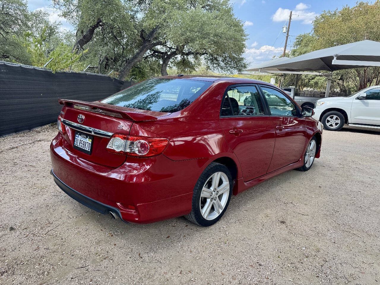 Used 2013 Toyota Corolla S w/ Premium Pkg FWD image 4
