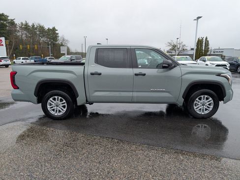 Used 2024 Toyota Tundra SR5 w/ SR5 Convenience Package AWD/4WD image 7
