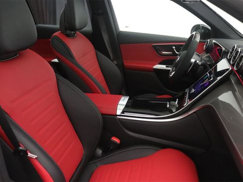 New 2026 Mercedes-Benz GLC 43 AMG GLC 43 AMG image 9