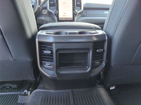 New 2026 RAM 2500 Big Horn AWD/4WD image 33