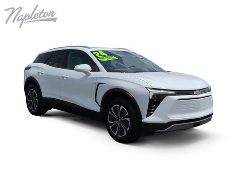 Used 2024 Chevrolet Blazer EV LT AWD/4WD image 8