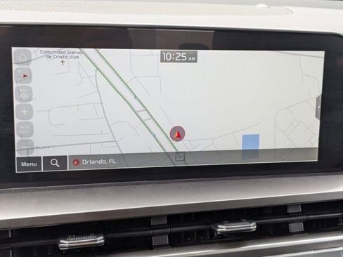Used 2025 Kia Telluride S FWD image 19