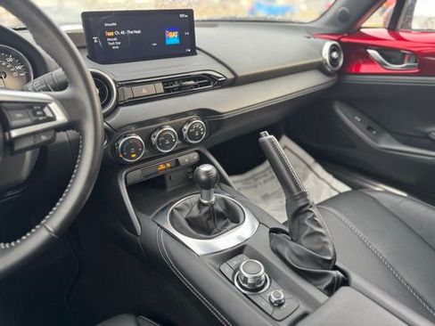 Used 2025 MAZDA MX-5 Miata Grand Touring RWD image 20