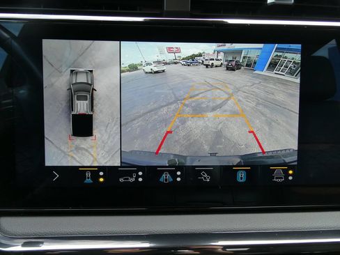 Certified 2022 GMC Sierra 1500 AT4 w/ AT4 Premium Package AWD/4WD image 36
