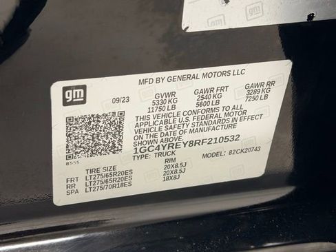 Certified 2024 Chevrolet Silverado 2500 High Country w/ Technology Package image 26