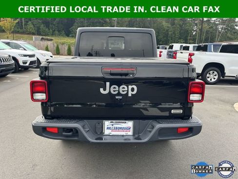 Used 2021 Jeep Gladiator Overland w/ Cold Weather Group image 17