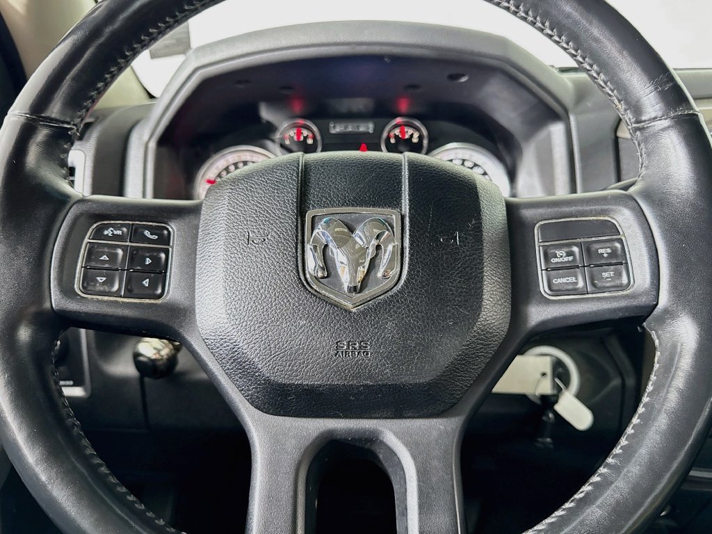 Used 2015 RAM 3500 Big Horn AWD/4WD image 27