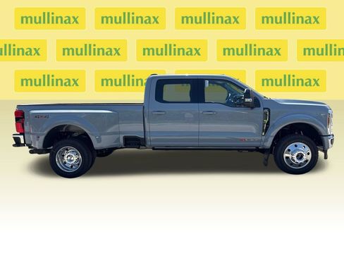 New 2026 Ford F450 Lariat w/ Lariat Ultimate Package AWD/4WD image 2