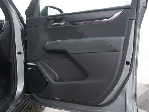 Used 2024 GMC Acadia AT4 w/ LPO, Floor Liner Package image 9