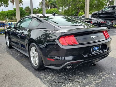 Used 2020 Ford Mustang Coupe RWD image 4