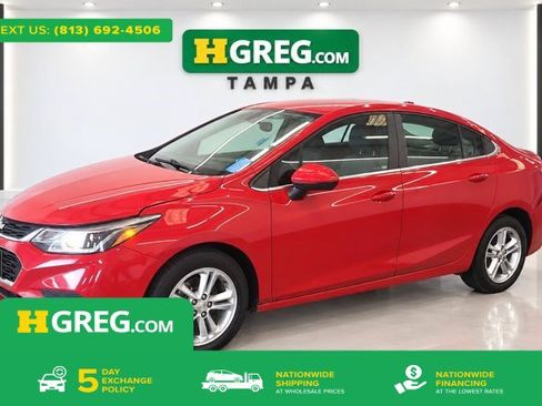 Used 2017 Chevrolet Cruze LT w/ Convenience Package FWD image 1