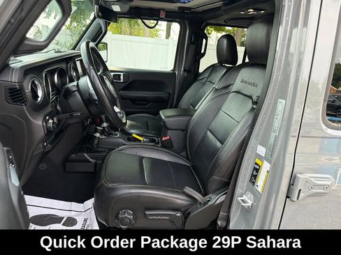 Used 2023 Jeep Wrangler Unlimited Sahara w/ Cold Weather Group AWD/4WD image 11