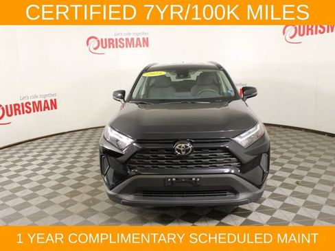 Used 2025 Toyota RAV4 XLE AWD/4WD image 12