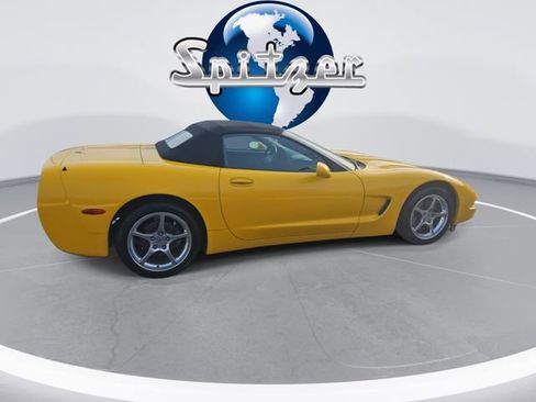Used 2003 Chevrolet Corvette Convertible w/ Preferred Equipment Group1 image 8