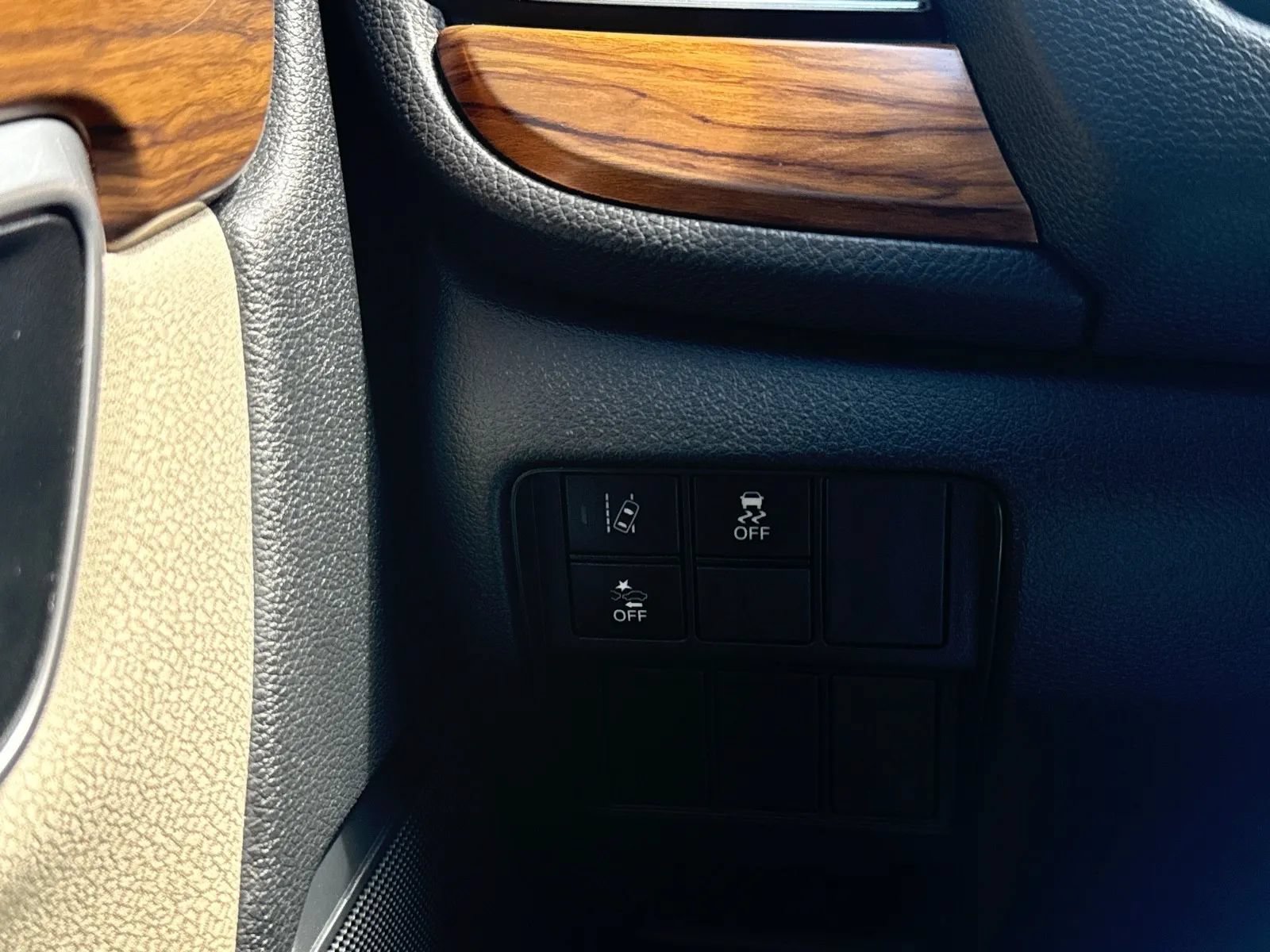 Used 2020 Honda CR-V EX image 26
