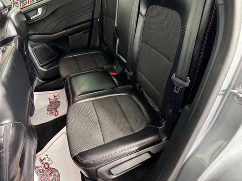 Used 2023 Ford Escape ST-Line image 36