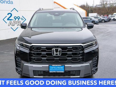 New 2026 Honda Pilot image 3