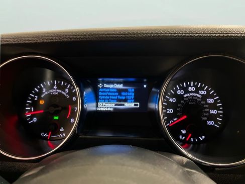 Used 2015 Ford Mustang GT image 17