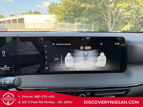 Certified 2025 Nissan Kicks SR FWD image 15